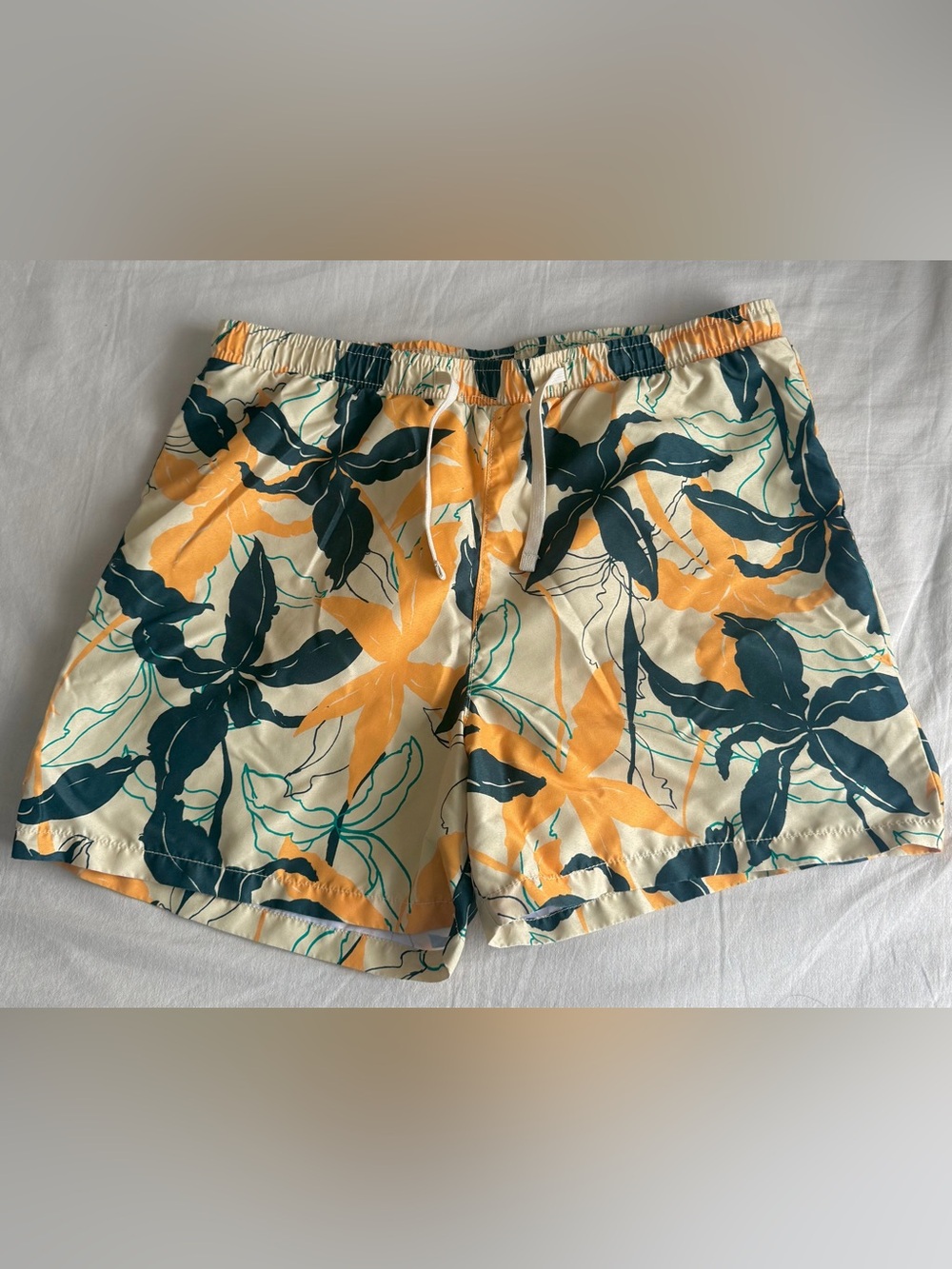 Abound Tropical Floral Swim Trunks Mens M